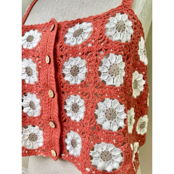 Coco + Jaimeson Women's Crochet Button Front Tank Boho Floral Daisy Size L/XL - Picture 9 of 12